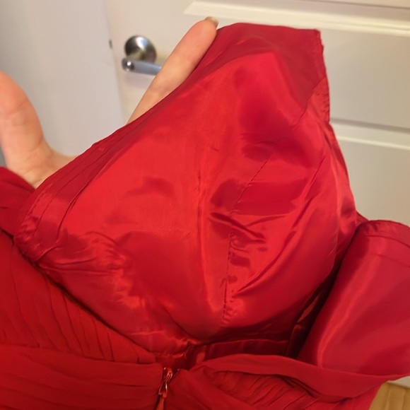 EUC size 10 sexy prom/formal red dress - Picture 4 of 9